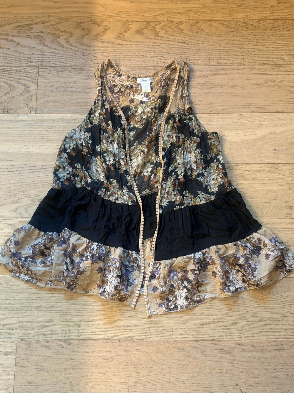 Paisley Vine Floral Patchwork Long Vest Boho Size M NWT